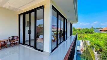 Pemandangan dari properti