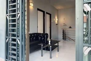 Interior - Stylish Blue Water Home w/ Pool (Tebrau)