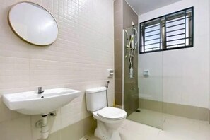 Room - Stylish Blue Water Home w/ Pool (Tebrau)