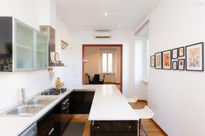 Apartment | Private kitchen | Microwave, dishwasher