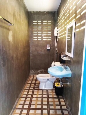 Bathroom - Malee Malee Guesthouse (Koh Lanta)