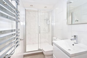 Room - Eldon Chambers Flat 1 by City Living London (London)