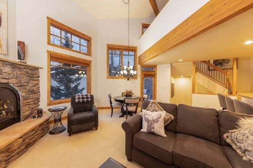 24 Autumn Brook 4 Bedroom Townhouse