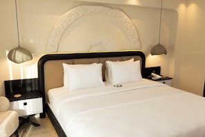 Standard Room, Balcony, Courtyard View | In-room safe, desk, laptop workspace, iron/ironing board