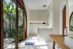 Bathroom - Villa Singakerta Valley by BaliSuperHost (Bali)