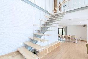 Interior - Minimalist 4BR Private Cozy Pool Villa - VVP26.11 (Pattaya)