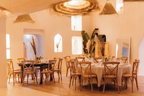 Reception - Auberge Tao (Biot)