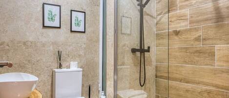House, Smoking | 2 bedrooms
