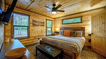 Signature Cabin, 2 Bedrooms, Private Pool | Individually decorated, individually furnished, iron/ironing board