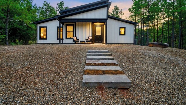 Front of property - The Pickleball Pines (Broken Bow)
