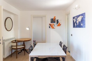 Apartment | Living area - Rental in Rome San Pancrazio Penthouse (Rome)