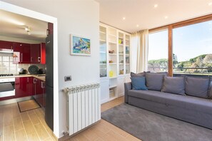 Apartment | Living area - Rental in Rome San Pancrazio Penthouse (Rome)