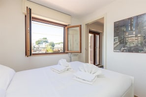 Apartment | 2 bedrooms, iron/ironing board, free WiFi - Rental in Rome San Pancrazio Penthouse (Rome)