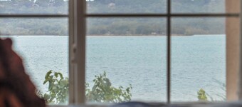 Lake Harbour on TRL For 6