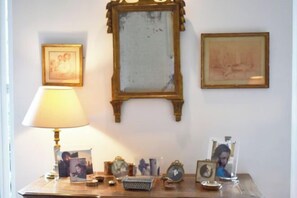 Interior - Bright apartment near Jardin du Luxembourg (Paris)