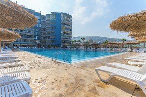Piscina stagionale all'aperto