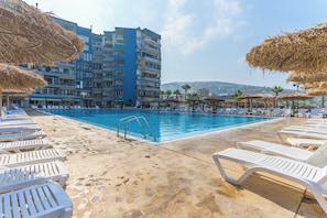 Piscina stagionale all'aperto