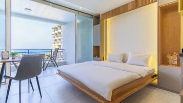 Studio, 1 Double Bed, Balcony, Sea View | In-room safe, blackout drapes, iron/ironing board, free WiFi