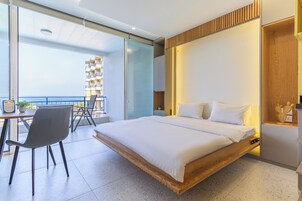 Studio, 1 Double Bed, Balcony, Sea View | In-room safe, blackout drapes, iron/ironing board, free WiFi