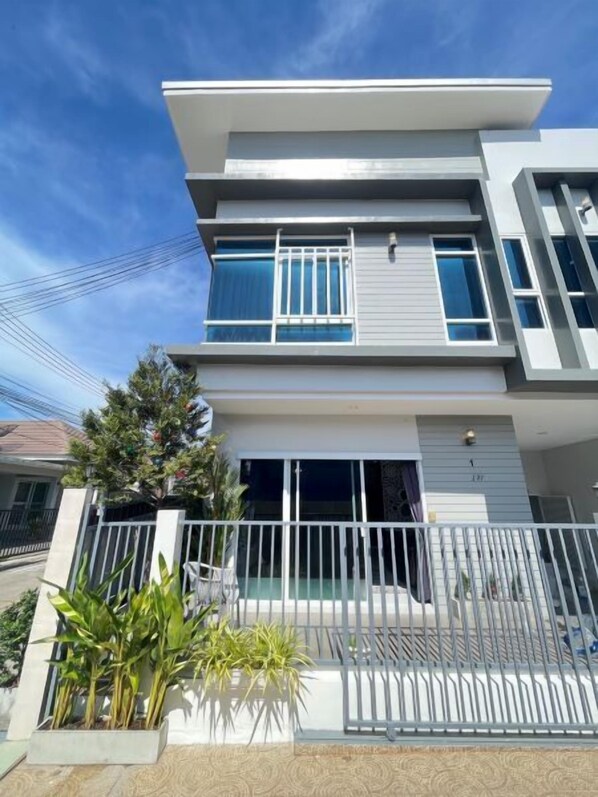 Exterior - townhome sattahip (Sattahip)