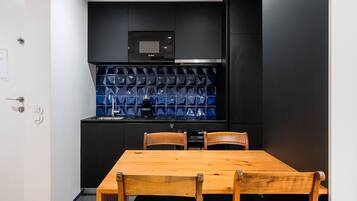 Apartamento (Two-Bedroom Apartment)