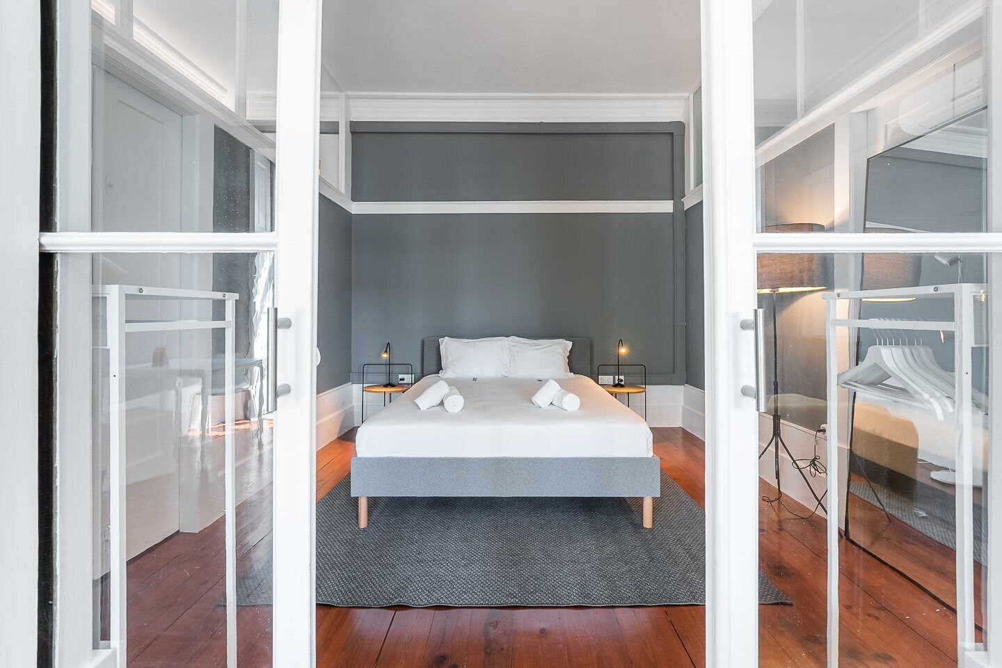 Apartamento (Premium Suite with River View) | Roupa de cama