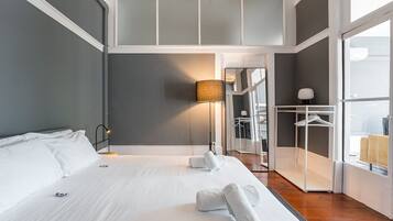 Apartment (Premium Suite with River View)