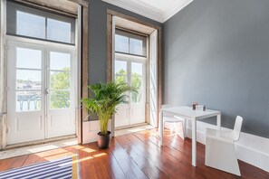 Appartement (Premium Suite with River View)