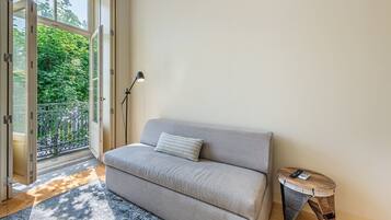 Apartamento (One-Bedroom Apartment)