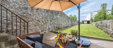 Apartment (Two-Bedroom Apartment with Terrace)