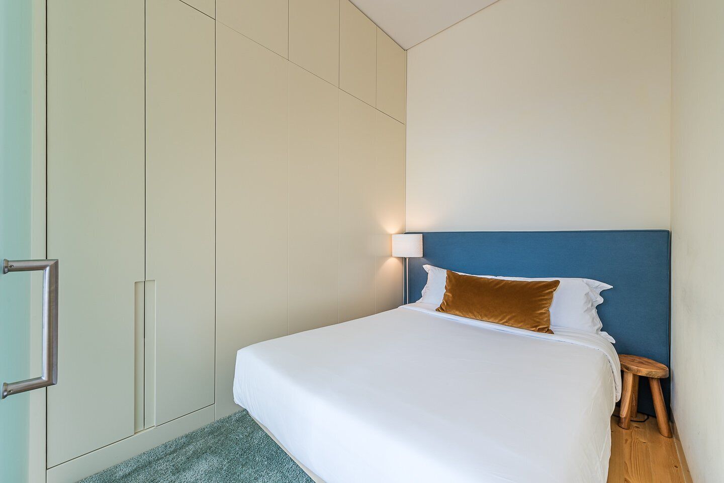 Huoneisto (One-Bedroom Apartment) | Työpöytä, kannettavalle tietokoneelle sopiva työtila