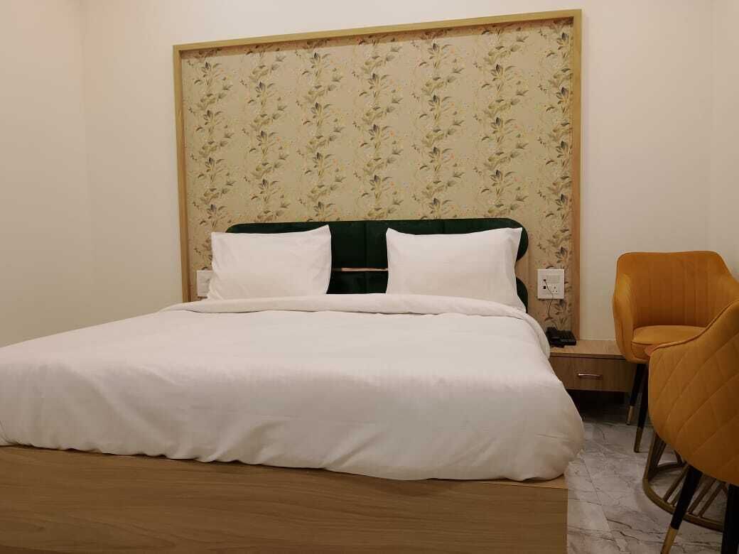 스탠다드 더블룸, 발코니, 시내 전망 | 객실 내 금고, 무료 WiFi