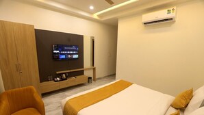 Unclassified image, 4 of 5, button - HOTEL CHANDRODAYA ORCHID (Mathura)