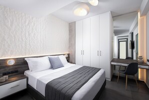 奢华别墅, 海滩景观 | 客房内保险箱、遮光窗帘、隔音、熨斗/熨衣板