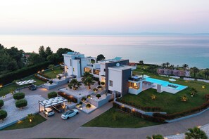 Free self-parking - HORIZON DREAM VILLAS (Kassandra)