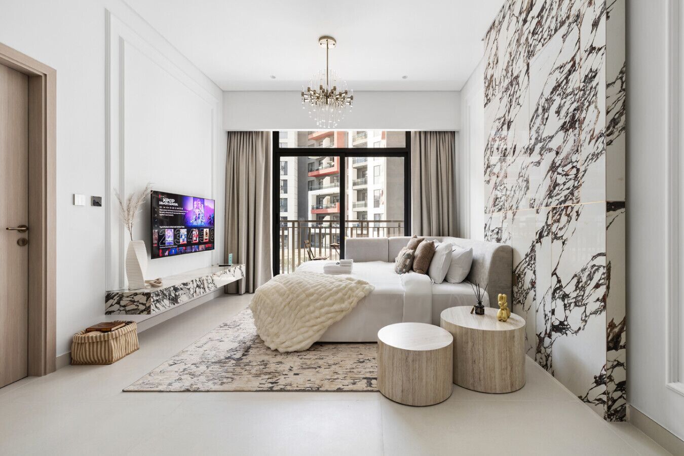 Fernseher, Videospiele, Bücher