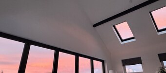 Kirkpatrick house @littlelakelodges retreat spa type getaway, Hottubs & bbq huts