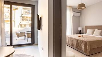 Apartment, City View | Iron/ironing board, free WiFi