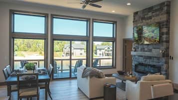 Smart TV, fireplace, video games