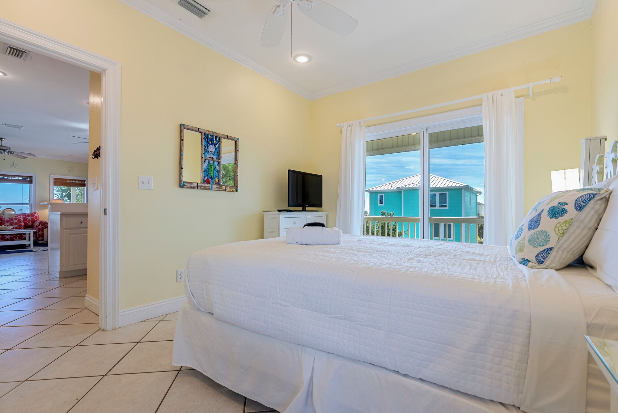 3 bedrooms, Internet, bed sheets