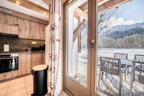 Triplex Chalet with Mountain View, Private Pool, Sauna, and Terrace