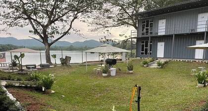 1108 Carebin Slim River