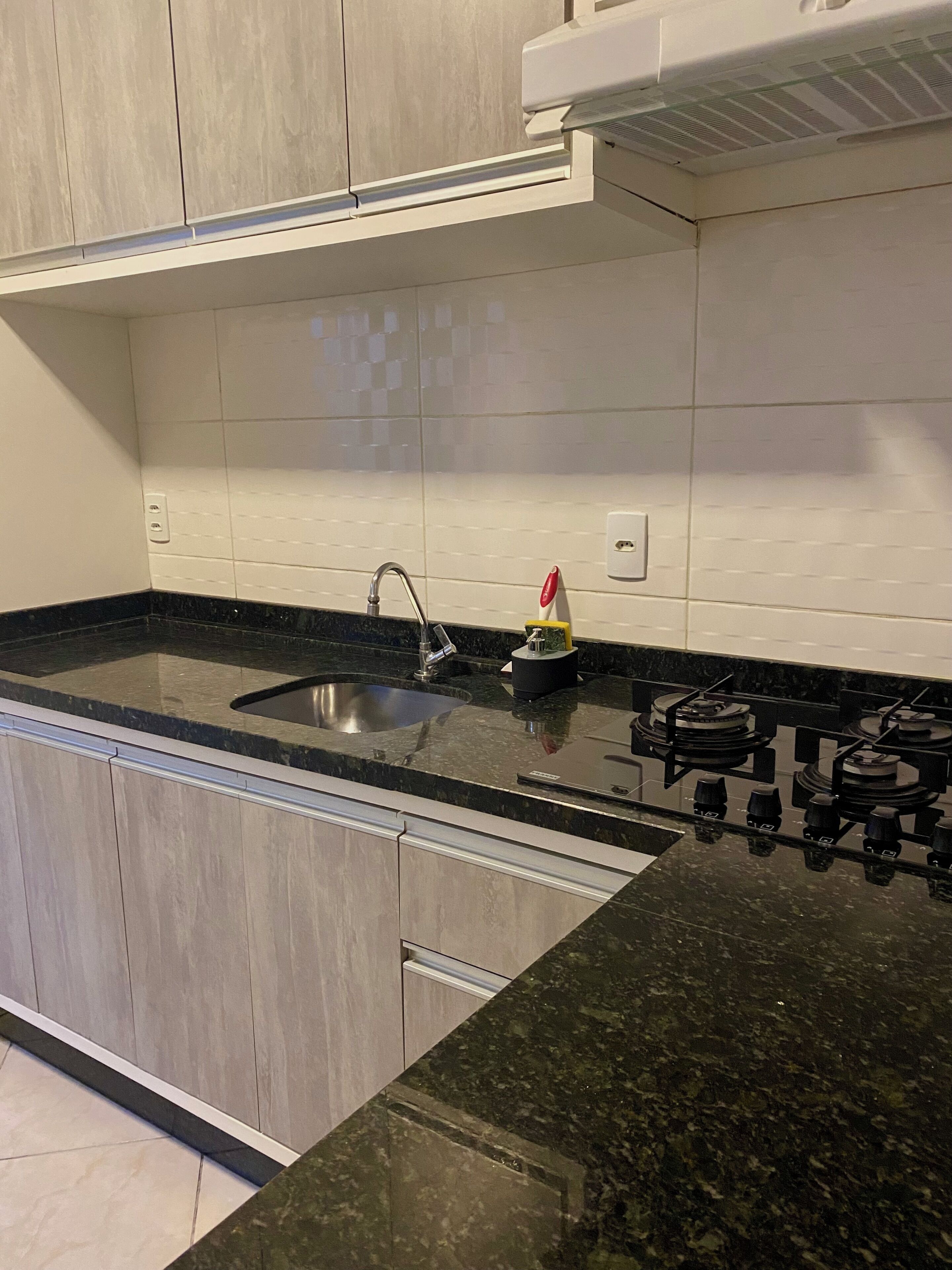 Micro-ondas, fogão, cooktop