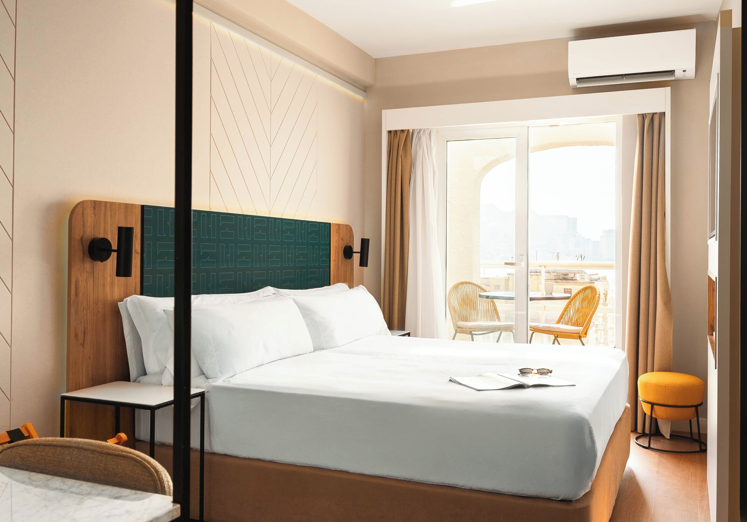 Comfort Queen Room with private terrace