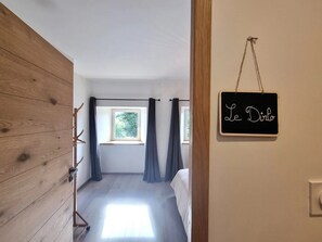 3 soveværelser, strygejern/strygebræt, sengetøj