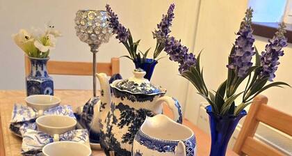 🏡 Stylish 2-Bedroom retreat near Sheffield Universities & Peak District