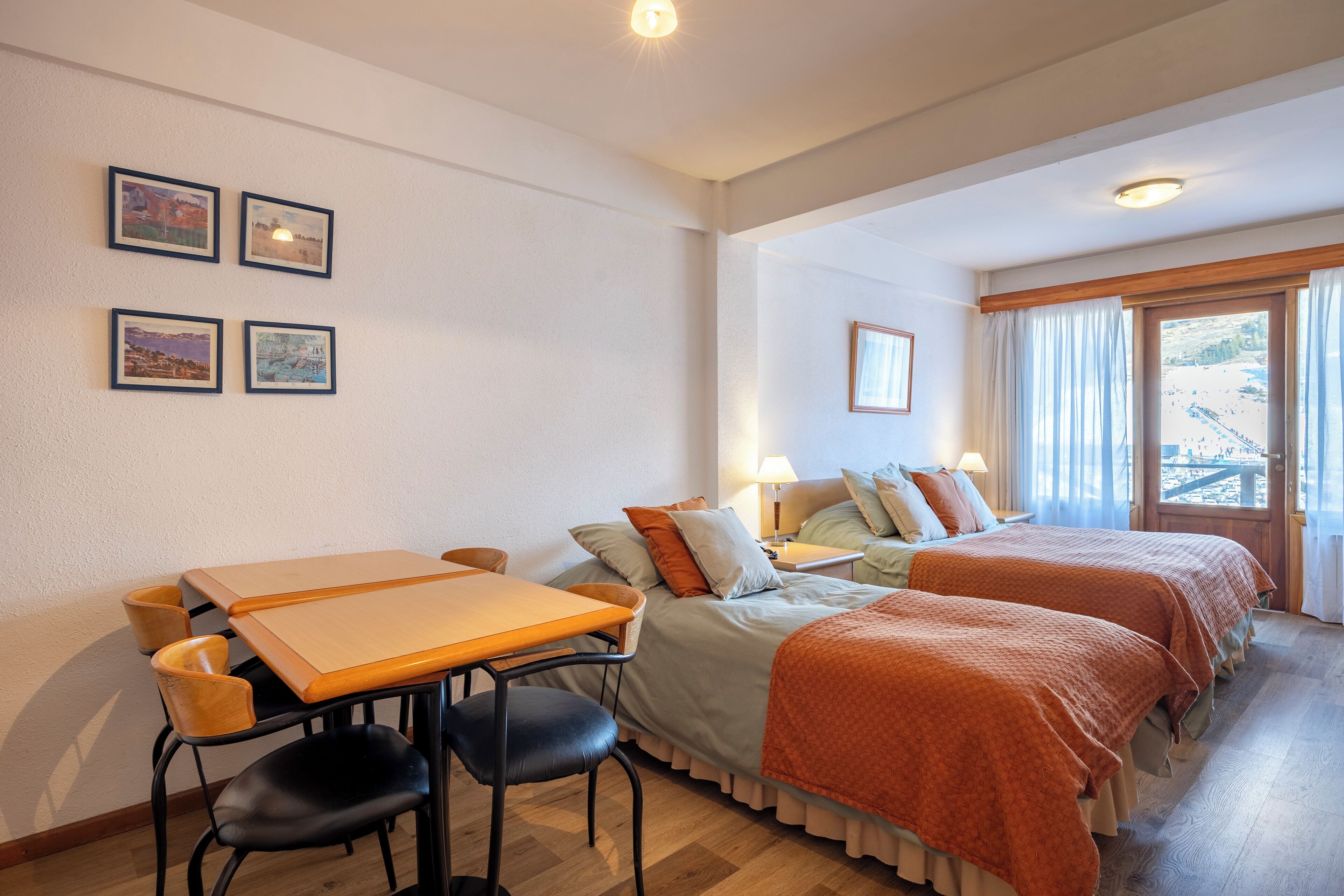 Standard Triple Room, Balcony, Mountain View