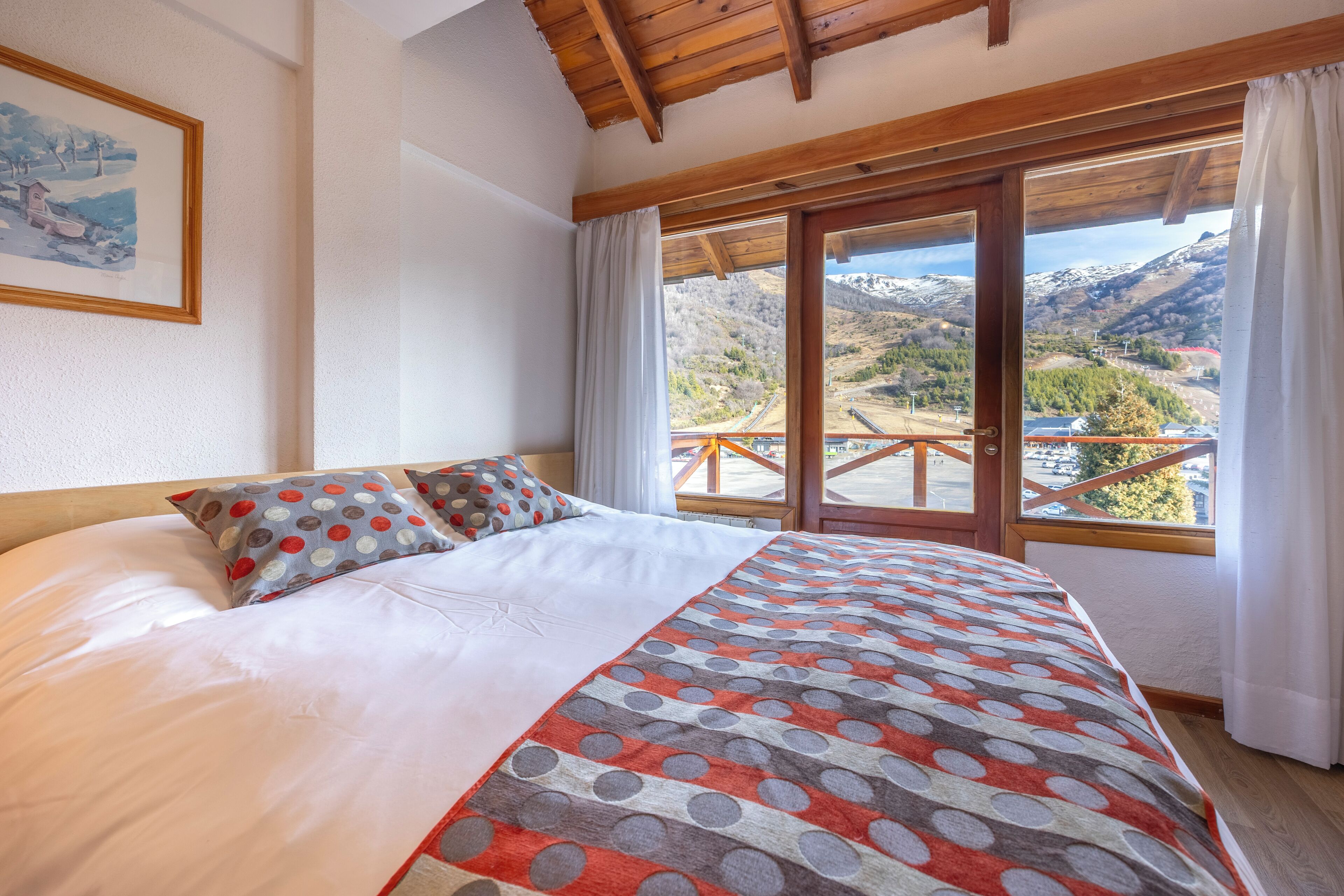Superior Double Room, Balcony, Mountain View