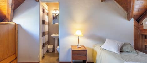 Standard Apartment, 2 Bedrooms, Mountain View | In-room safe, blackout drapes, free WiFi