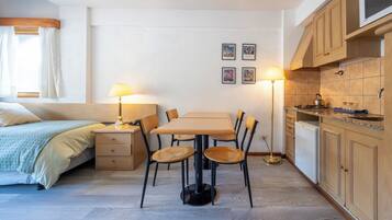 Superior Double Room, Balcony, Mountain View | In-room safe, blackout curtains, free WiFi